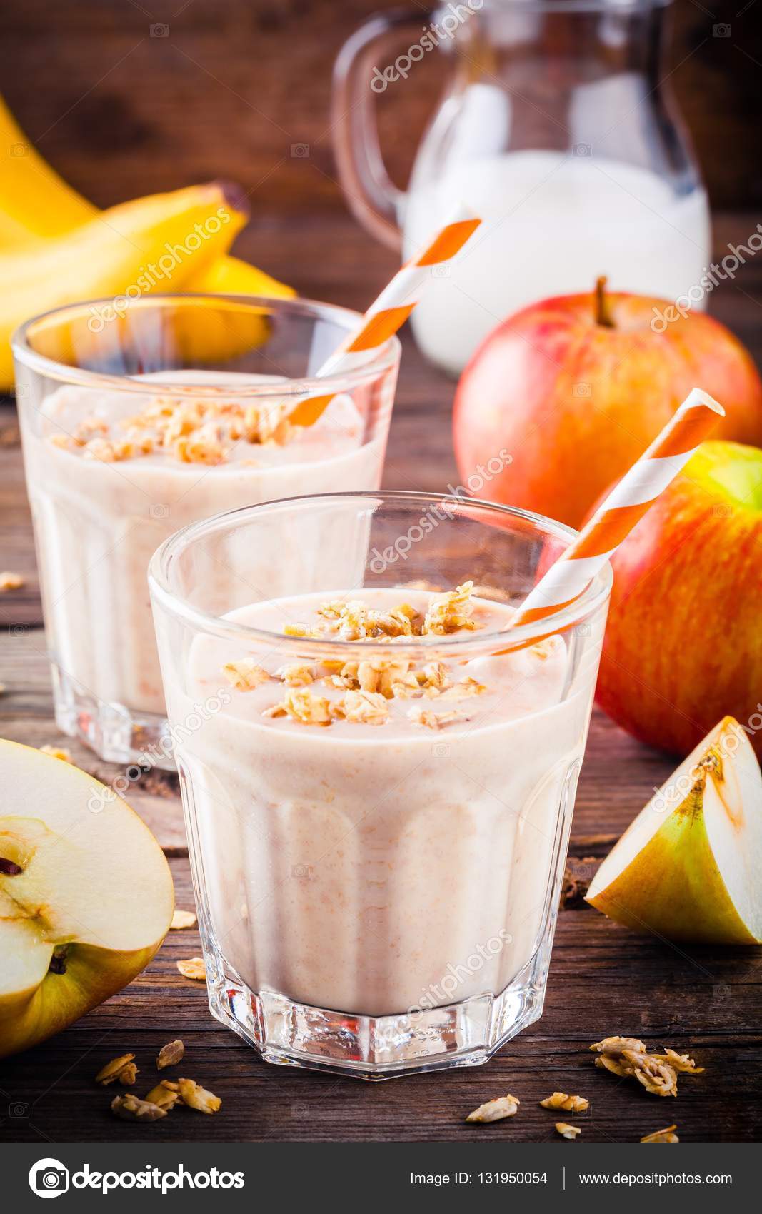 Batido cremoso de plátano y manzana Batido cremoso de plátano y manzana