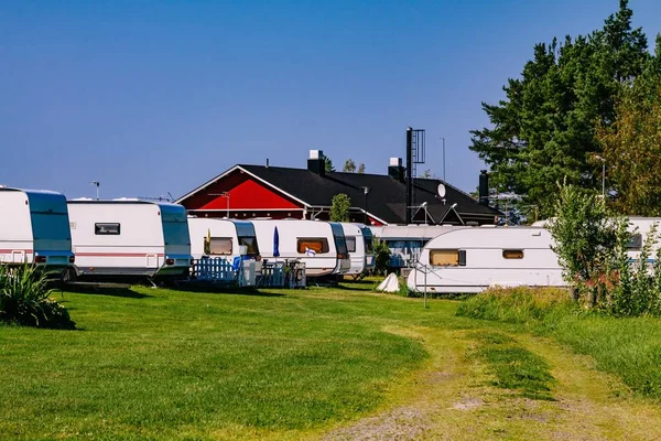 Camping life with caravans in nature park — Stock Photo, Image