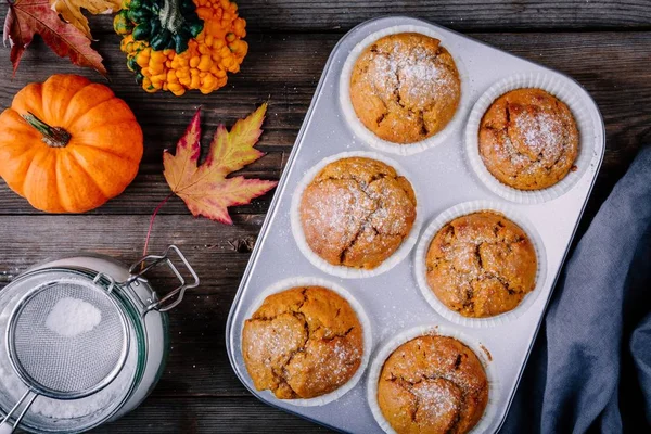 Hemmagjord hösten Pumpkin Muffins — Stockfoto