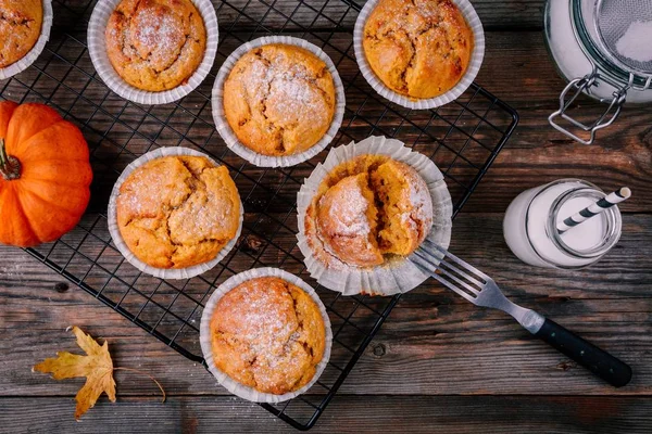 Homemade Autumn Pumpkin Muffins — Stock Photo, Image