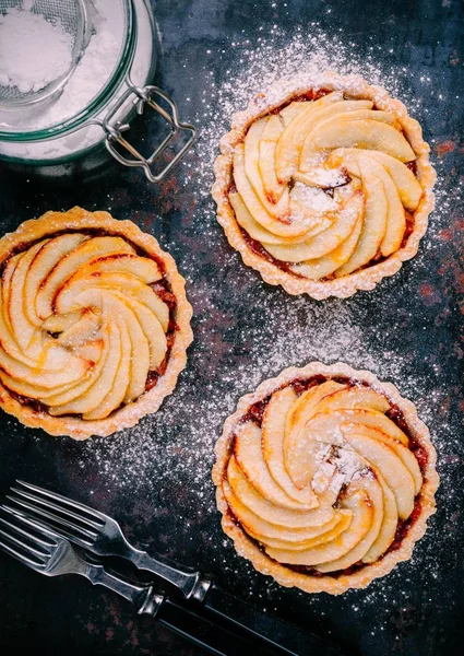 Традиційні пироги яблучні пироги — стокове фото