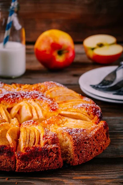 Tarte aux pommes maison traditionnelle — Photo