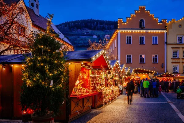 Kerst markt, Vipiteno, Bolzano, Trentino Zuid-Tirol, Italië — Stockfoto