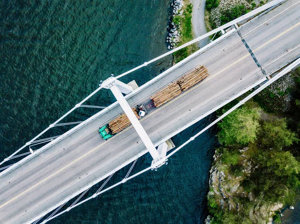 Aerial View White Suspension Bridge Car Crossing Deep Blue Lake — Stock Photo, Image