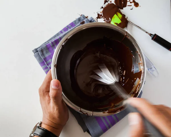 Tempering Delicious Chocolate — Stock Photo, Image