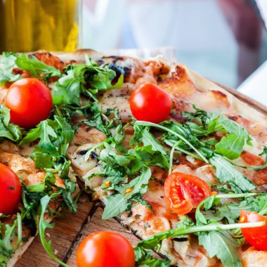 lezzetli lezzetli pizza