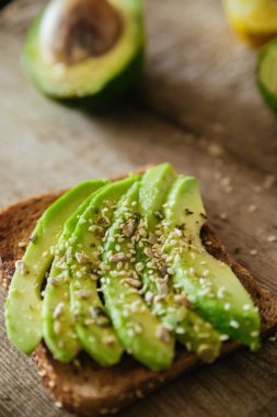 Lezzetli avokado tost