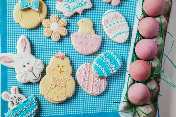 Easter Gingerbread Cookies — Stock Photo, Image