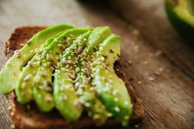 Lezzetli Avokado Tostu