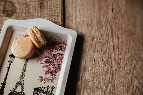 Macarrones frescos en una placa — Foto de Stock