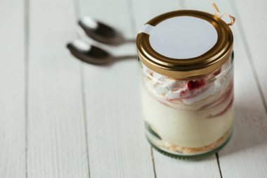 Lezzetli tatlı kavanoz