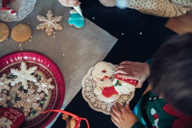 Sevimli çocuk dekorasyon Gingerbread çerezleri