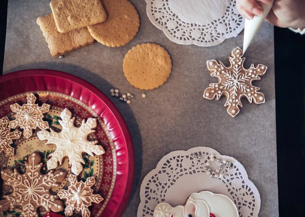 gingerbread çerezleri dekorasyon