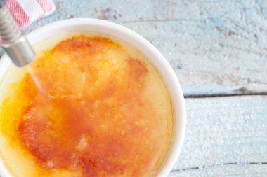 lezzetli Creme brulee