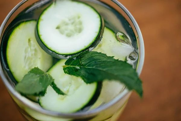 Infused Detox Water With Cucumber — Stock Photo, Image