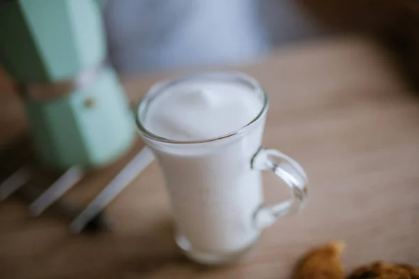 Fare Latte Macchiato — Foto Stock