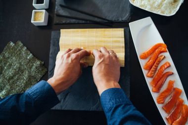 Suşi varlık silindir