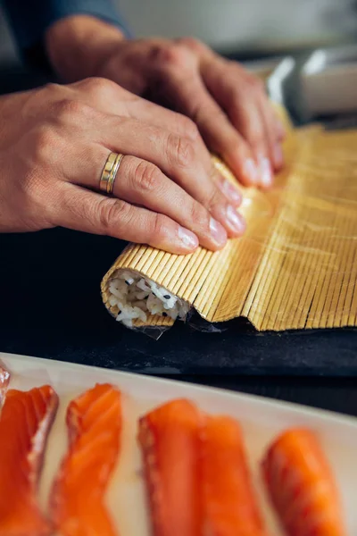 Sushi je vrácena — Stock fotografie