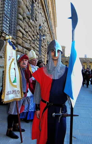 Cavalcade van Magi, traditionele Florentijnse feest van Driekoningen, Italië — Stockfoto