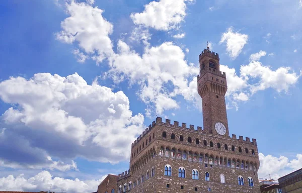 Fasad av Palazzo Vecchio, Signoria square — Stockfoto