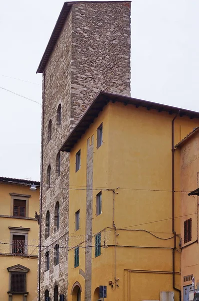 Catilina toren, Pistoia, Italië — Stockfoto