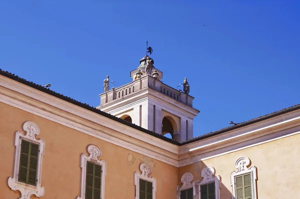 Detalhe do palácio real de Colorno — Fotografia de Stock