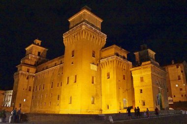 Este kale gece, Ferrara