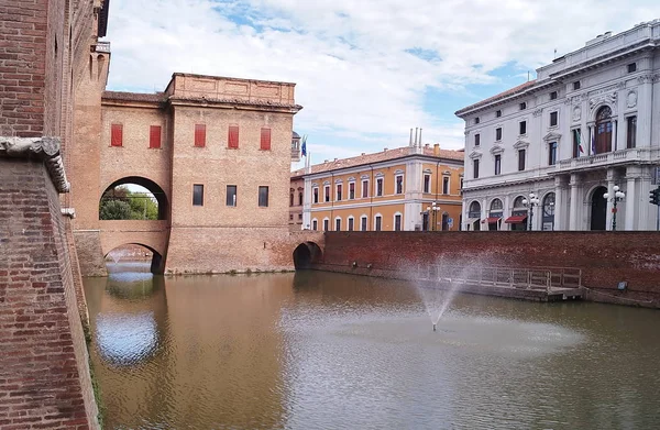 Detalle del castillo Este, Ferrara —  Fotos de Stock