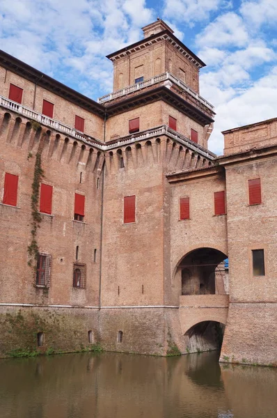 Detalle del castillo Este, Ferrara — Foto de Stock