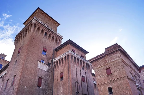 Detalle del castillo Este, Ferrara — Foto de Stock