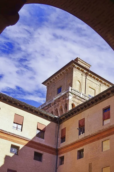 Detail památky Státního hradu Este Ferrara — Stock fotografie