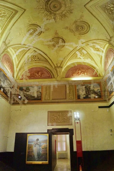 Az Este vár a Ferrara táj szoba — Stock Fotó