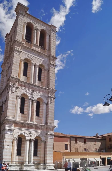 Ferrara katedral çan kulesi — Stok fotoğraf
