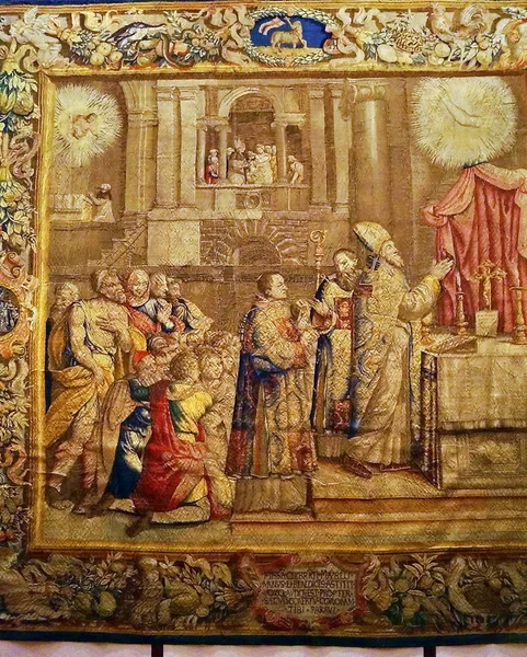 Tapeçaria velha no museu da Catedral de Ferrara — Fotografia de Stock