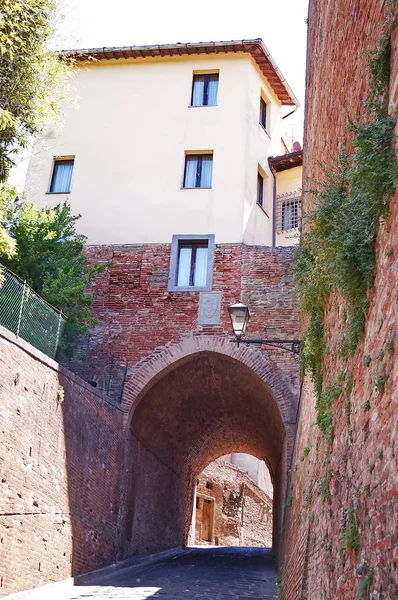 Porta Faognana, San Miniato — Zdjęcie stockowe