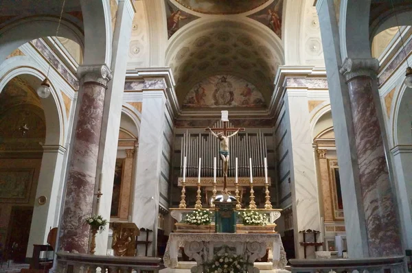 Innenraum der Kathedrale von San Miniato — Stockfoto