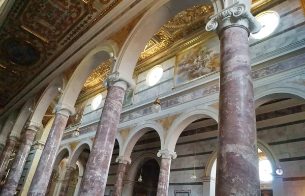 Interior de la catedral de San Miniato — Foto de Stock