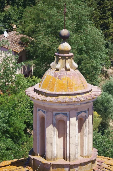 Kupolen i kyrkan av det heliga krucifixet, San Miniato — Stockfoto