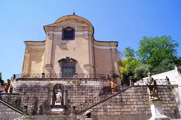 Kerk van de Heilige kruisbeeld, San Miniato (PI) — Stockfoto