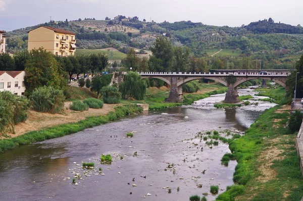 Мост Через Реку Сиве Понтасьеве Тоскана Италия — стоковое фото