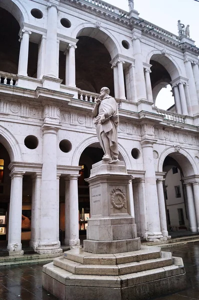 Statue Andrea Palladio Devant Basilique Palladiana Vicence Italie — Photo