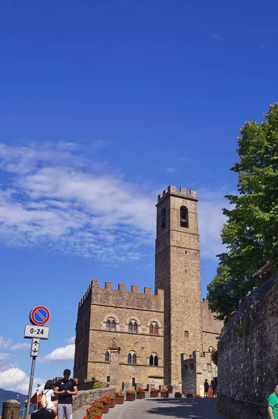 Conti Guidi Castle Poppi Tuscany Italy — Stock Photo, Image