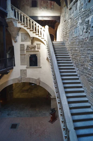 Schloss Conti Guidi Poppi Toskana Italien — Stockfoto