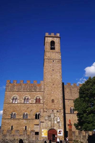 Conti Guidi Slott Poppi Toscana Italien — Stockfoto