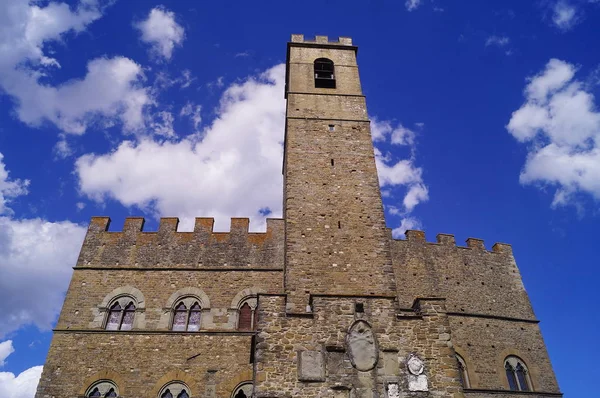 Zamek Conti Guidi Poppi Toskania Włochy — Zdjęcie stockowe