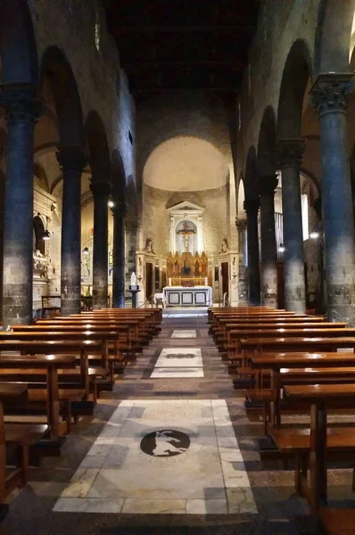 Interiér Kostela Svatých Apoštolů Biagio Florencie Itálie — Stock fotografie