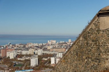 Holodilnik tepesinden Vladivostok şehrinin panoraması..