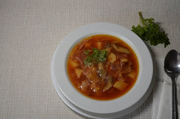 Cibo Fatto Casa Magro Sul Tavolo Piatto Bianco Con Delizioso — Foto Stock