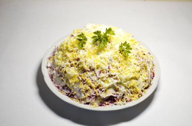 Ev yemeği, lezzetli yemekler. Beyaz arka planda, içinde 