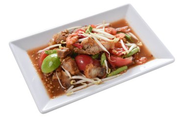 Gevrek izole domuz uzun fasulye salatası 